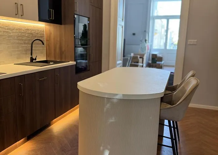 Luxury Dream Bestern *